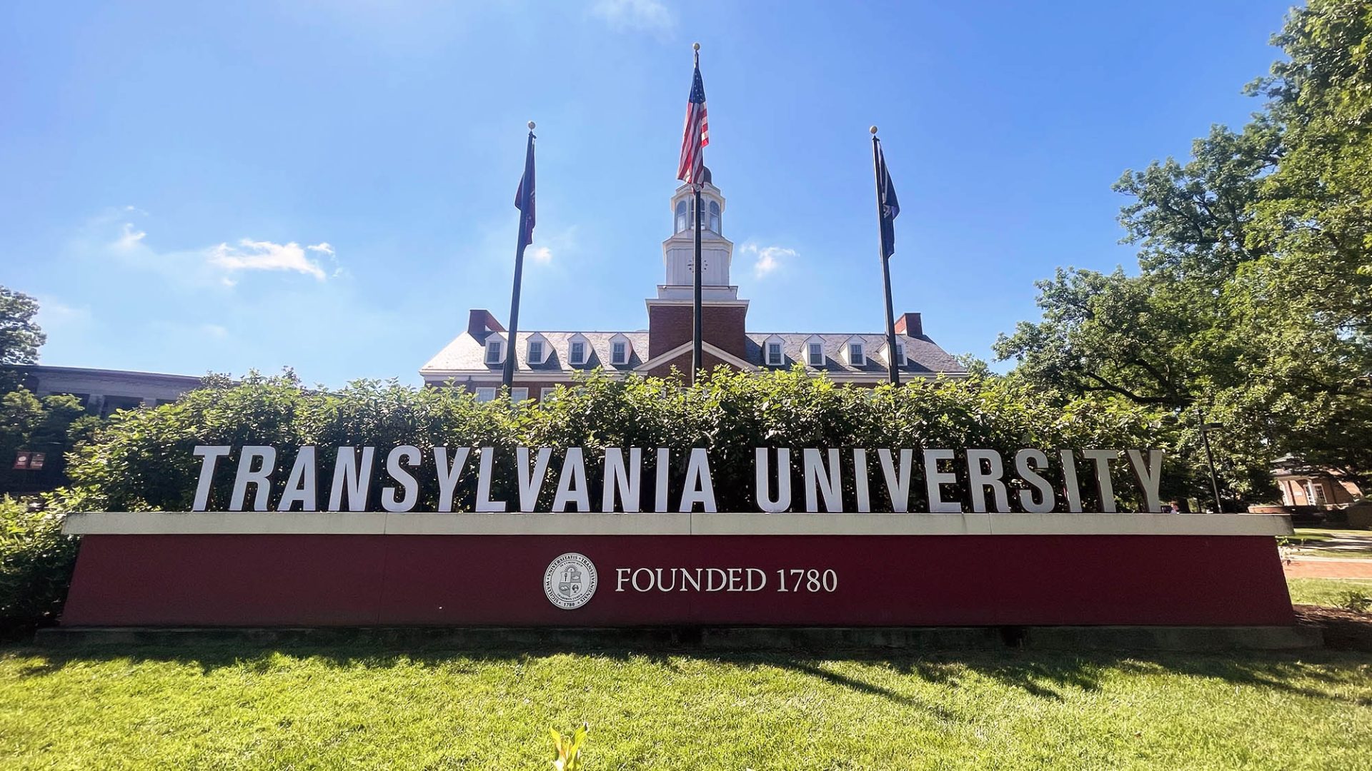 Transylvania welcomes transfers displaced by DIII college closure